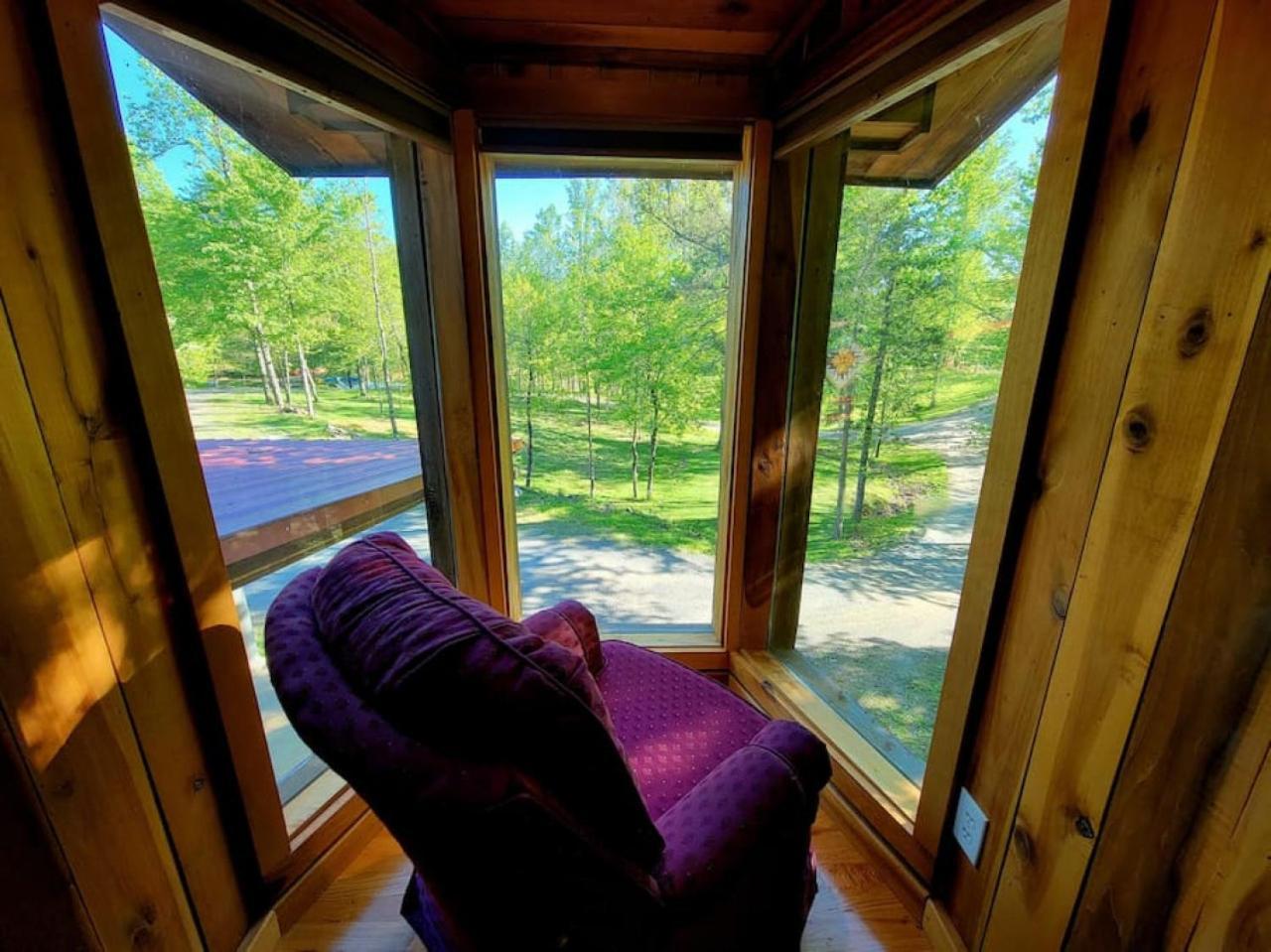 Royal Suite At White Lotus Eco Spa Retreat Stanardsville Exterior photo