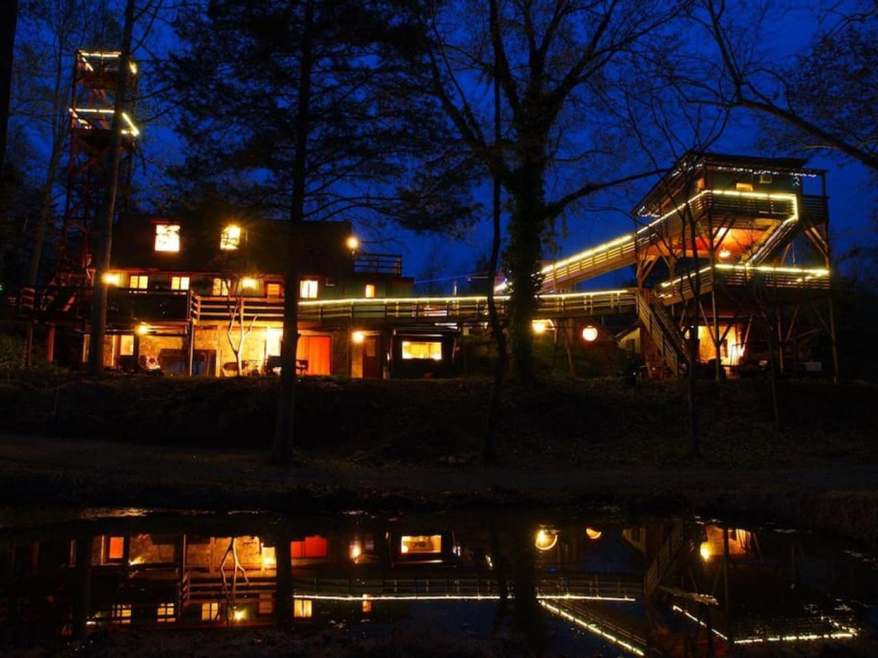 Royal Suite At White Lotus Eco Spa Retreat Stanardsville Exterior photo