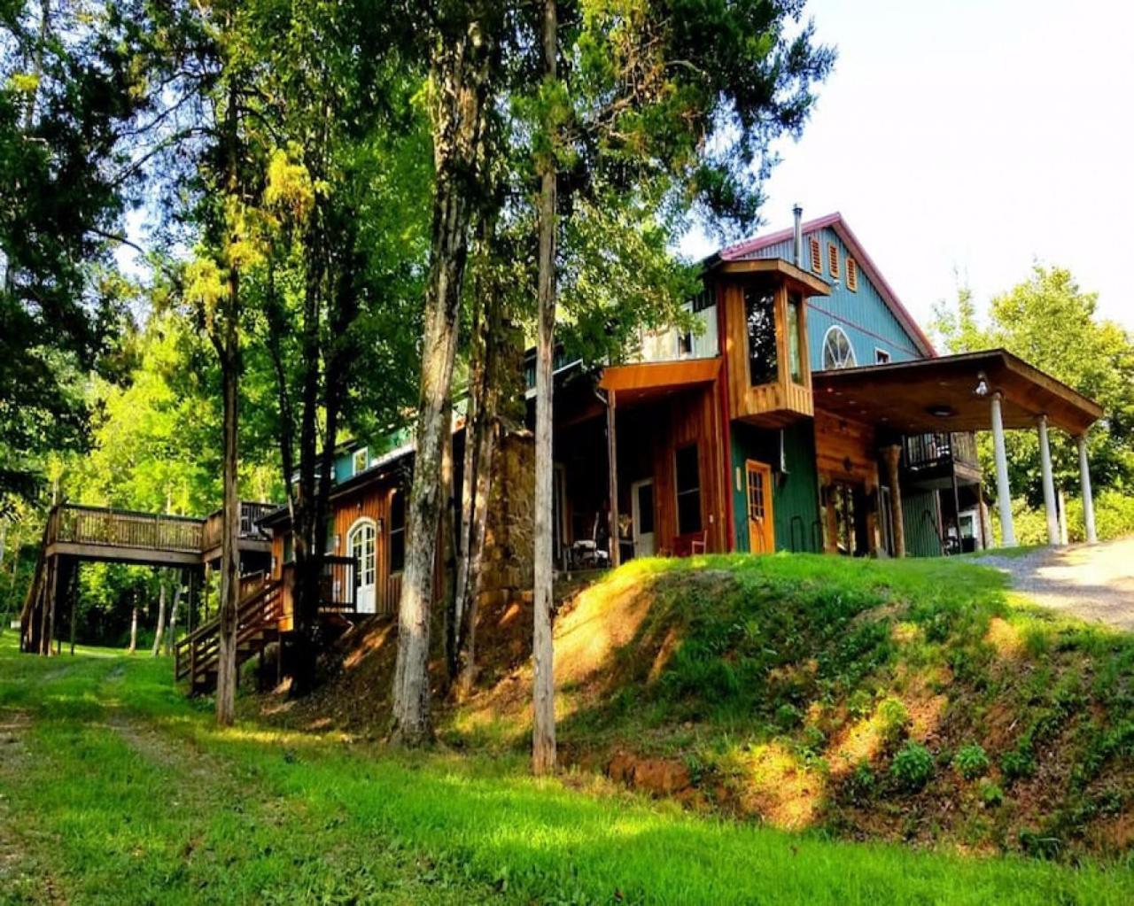 Royal Suite At White Lotus Eco Spa Retreat Stanardsville Exterior photo